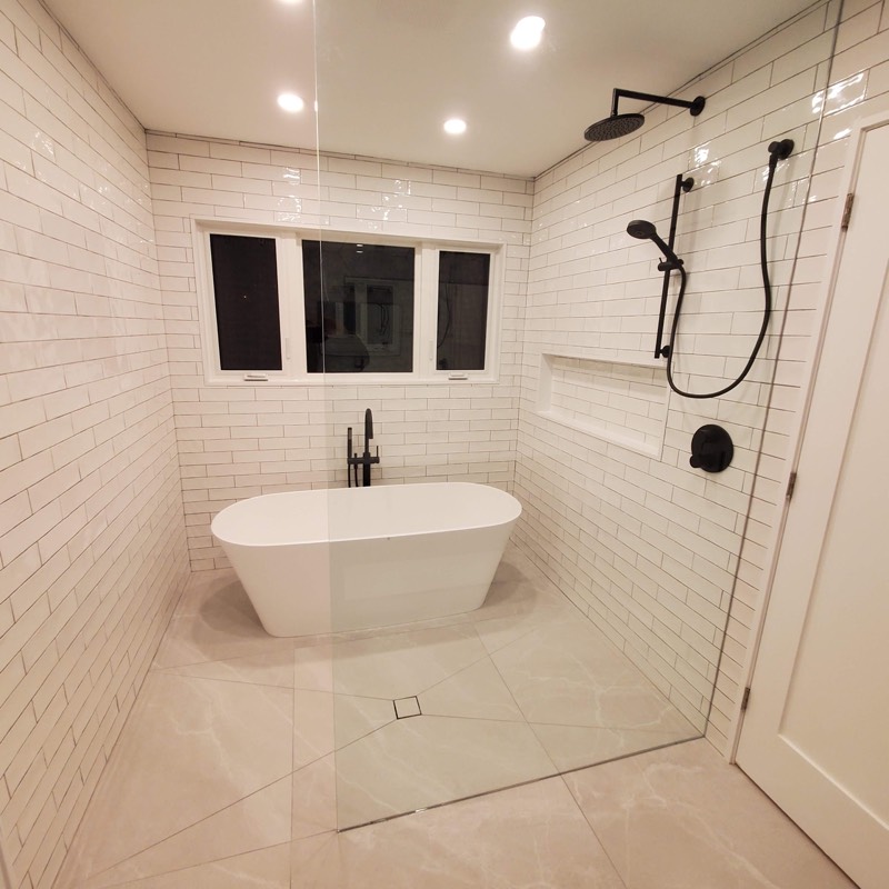 Bathroom Renovations project by HouseCraft Homes & Renovations