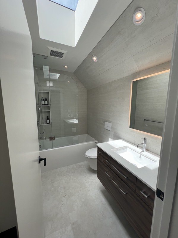 Bathroom Renovations project by HouseCraft Homes & Renovations