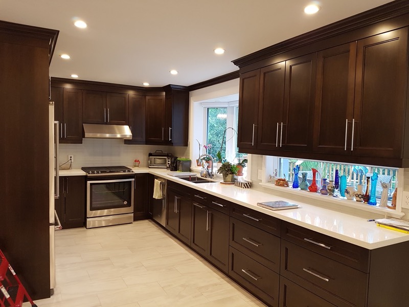 Kitchen Renovations project by HouseCraft Homes & Renovations