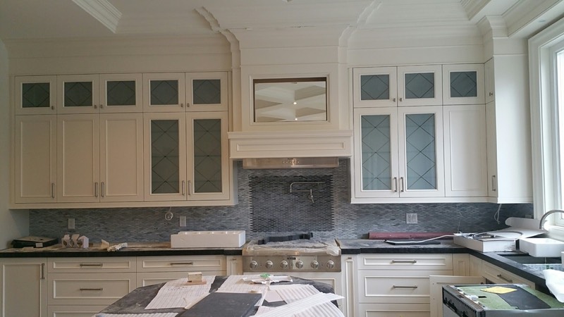 Kitchen Renovations by HouseCraft Homes & Renovations