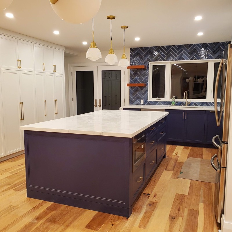Kitchen Renovations by HouseCraft Homes & Renovations