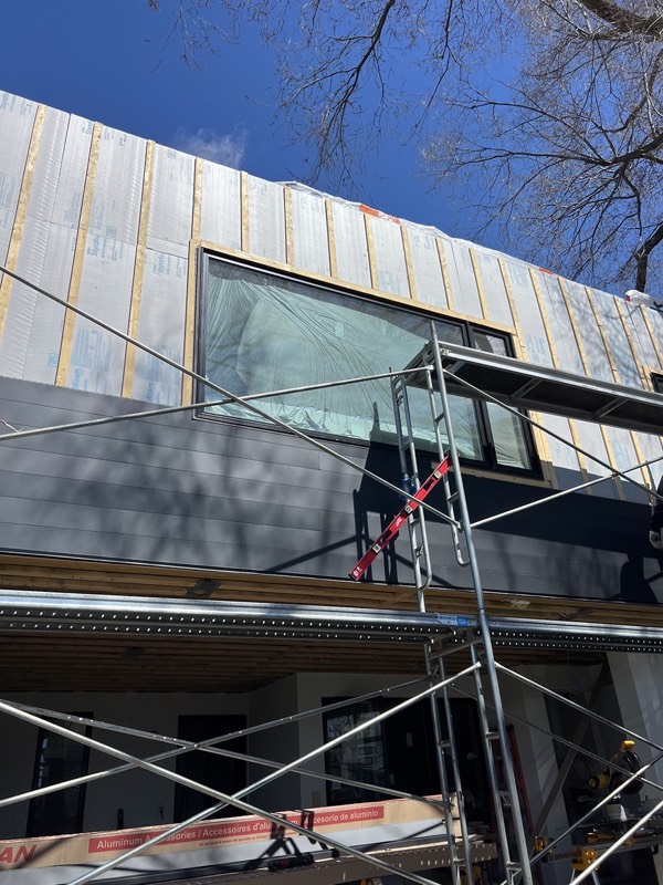 Laneway house